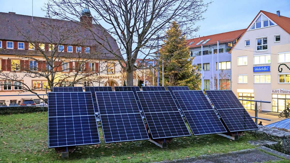 Holzgerlingen setzt auf Solarpaneele: Weihnachtsstimmung mit Sonnenenergie