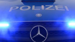 In Bad Cannstatt ist eine junge Frau belästigt worden. Die Polizei sucht Zeugen. Foto: dpa