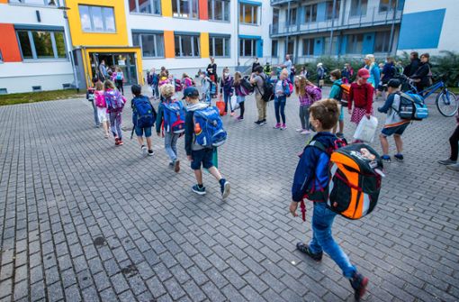 Der Schulstart nach den Sommerferien wird alles andere als normal. Foto: dpa/Jens Büttner