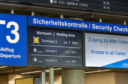 Ein Passagier umging am Freitagabend die Sicherheitskontrolle (Archivbild) am Stuttgarter Flughafen. Foto: 7aktuell.de//Daniel Jüptner