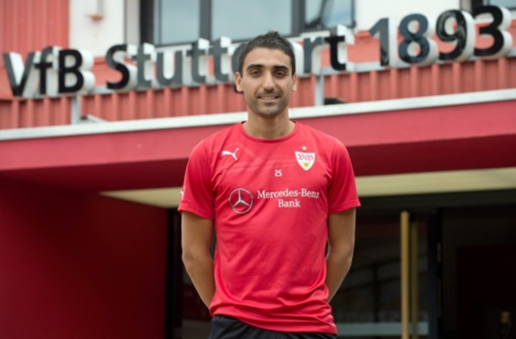 Für Mohammed Abdellaoue hat der VfB Stuttgart tief in die Tasche gegriffen. Rund 3,5 Millionen Euro war der Stürmer den Schwaben wert. Auf dem Norweger lastet großer Druck. „Moa“ nimmts gelassen.