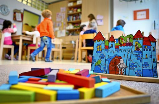 Die Evangelische Kirche droht, in Göppingen drei Kindergärten zu schließen, wenn die Stadt ihren finanziellen Zuschuss nicht erhöht. Foto: dpa/Monika Skolimowska