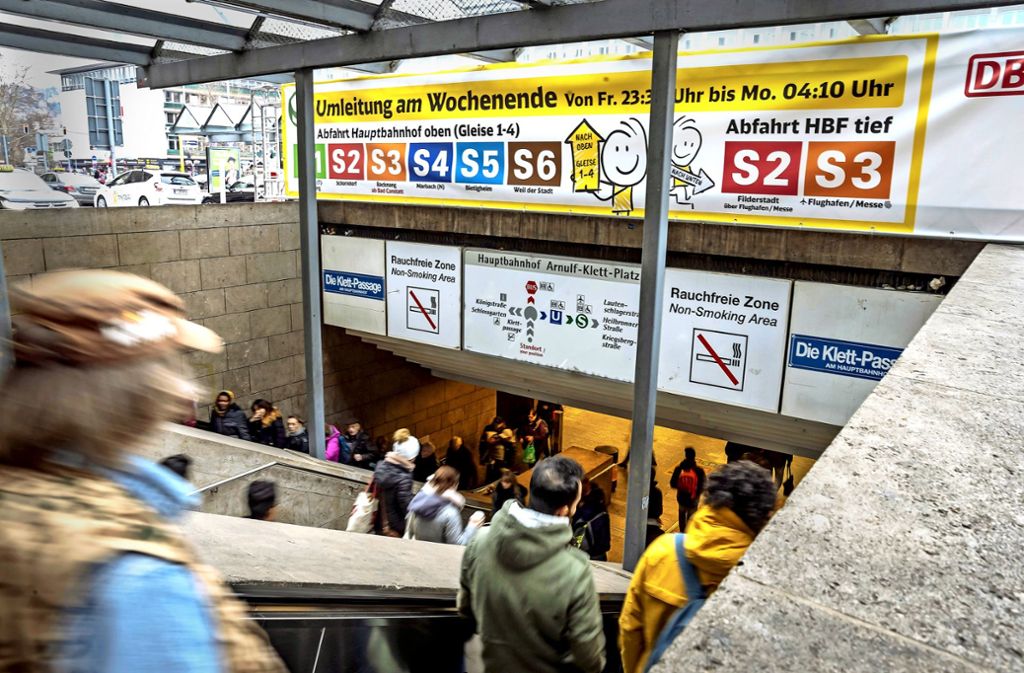 Die S-Bahnumleitungen im Hauptbahnhof zu Anfang des Jahres bleiben nicht die einzigen Einschränkungen in diesem Jahr. Auf die  Kunden  warten weitere. Foto: Lichtgut/Rettig