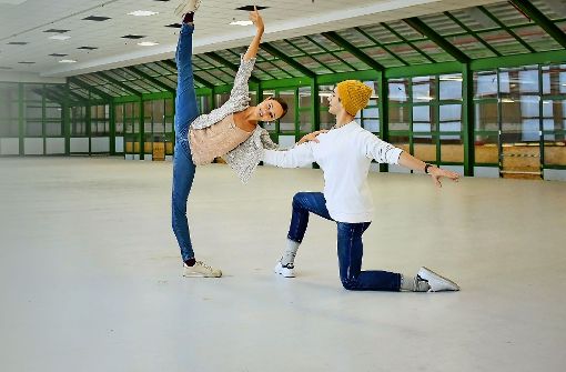 Aurora de Mori und Alessandro Giaquinto proben schon in der künftigen Ballettspielstätte. Foto: R. Novitzky