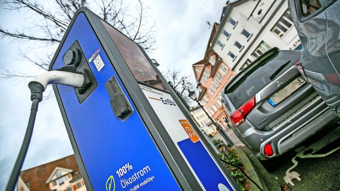 Elektromobilität in der Region Stuttgart: Preisschock an den Strom-Zapfsäulen