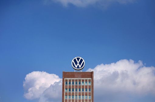 Der EU-Justizkommissar Didier Reynders sagte, VW dürfe nicht länger auf Zeit spielen. (Symbolbild) Foto: AFP/RONNY HARTMANN