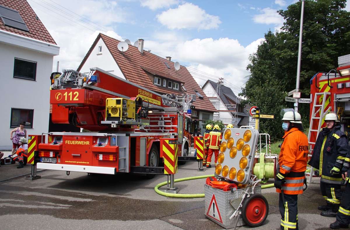 Die Feuerwehr war mit 46 Einsatzkräften vor Ort. Foto: SDMG/Hemmann