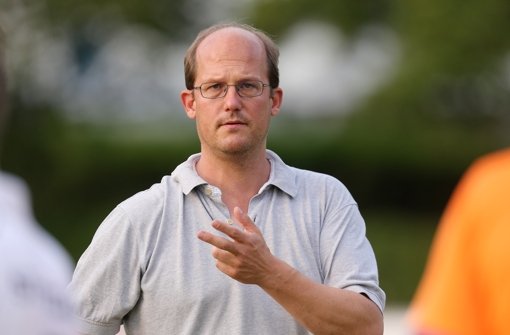 Die Philosophie des neuen Trainers Thorben Wegener hat im Spiel des HTC-Männerteams schon nach kurzer Zeit Spuren  hinterlassen. Foto: Pressefoto Baumann