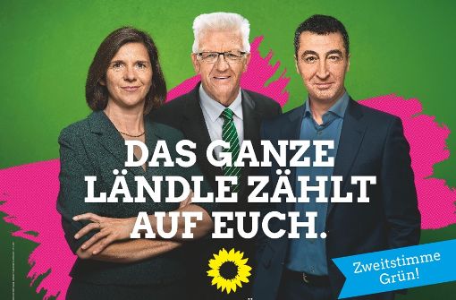 Mit Schwaben-Power gehen die Grünen in Berlin auf Stimmenfang. Die Spitzenkandidaten Katrin Göring Eckardt und Cem Özdemir posieren zusammen mit Ministerpräsident Winfried Kretschmann (Mitte).  Foto: Grüne