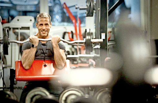Harter Kerl: Kay Amstadt trainiert bis zu sechs Mal in der Woche seine Muskeln. Foto: factum/Granville