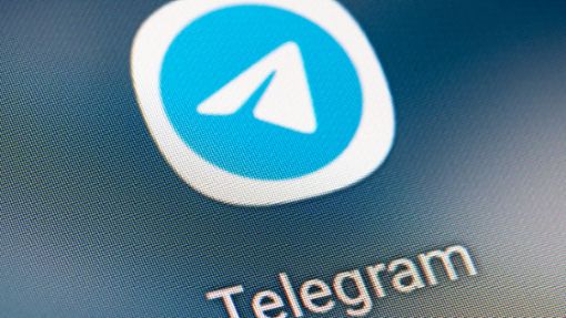 Die Justiz in Spanien hat die Nachrichten-App Telegram vorübergehend landesweit gesperrt. Foto: Fabian Sommer/dpa