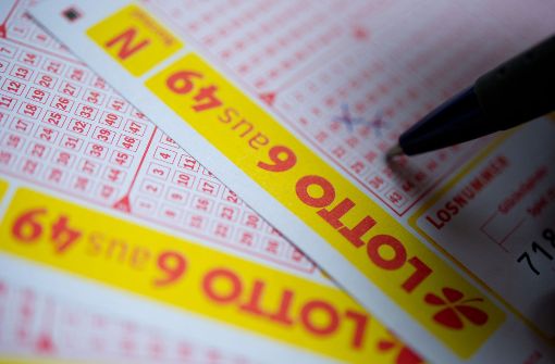 Ein Lottospieler aus dem Ortenaukreis hat sechs Richtige – und erhält nun einen Millionengewinn. Foto: dpa