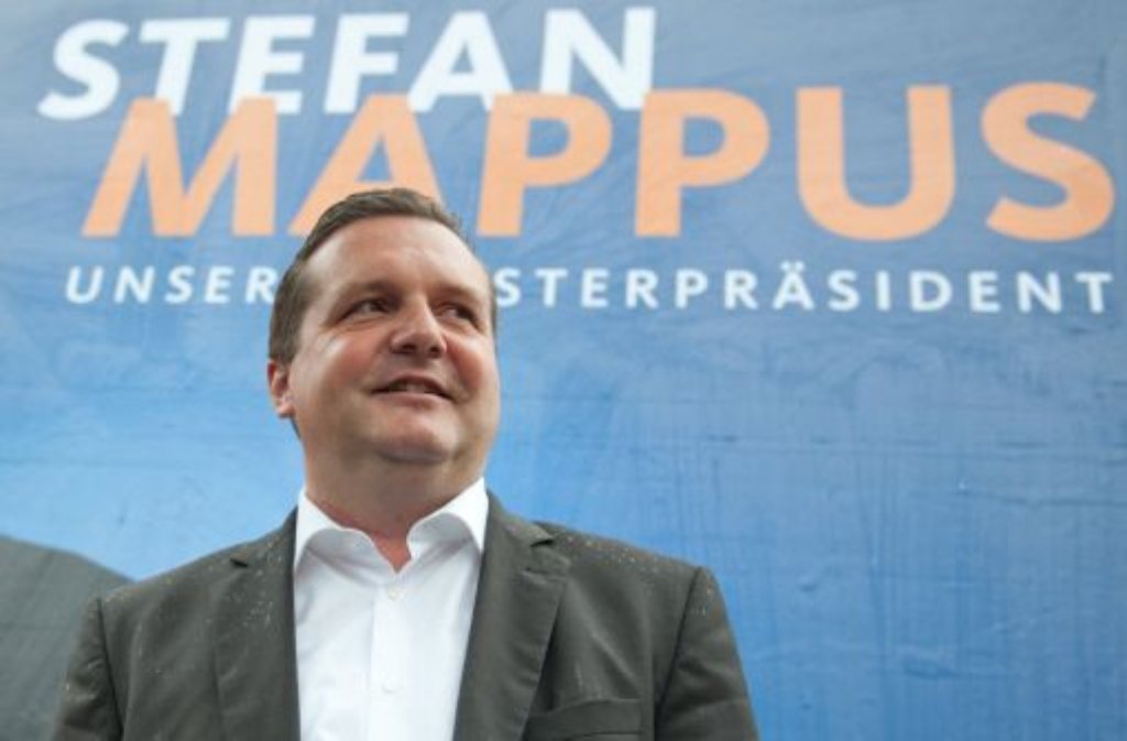Für Ministerpräsident Stefan Mappus gibt es trotz der anhaltenden Proteste nichts zu rütteln an Stuttgart 21. Foto: dpa