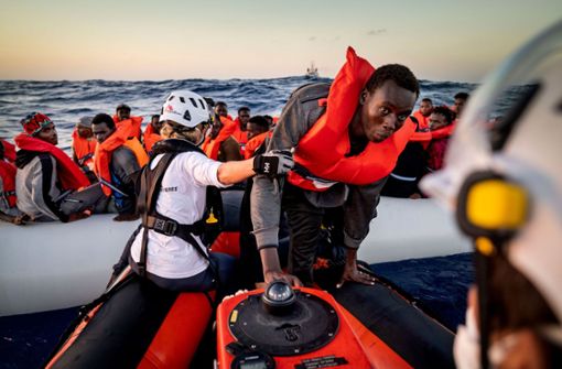 Hunderte Migranten wurden in internationalen Gewässern vor der Küste Tunesiens gerettet. (Archivbild) Foto: epd/Thomas Lohnes
