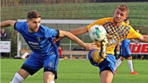 Josip Pranjic (links) hämmerte den Ball aus 30 Metern zur Calcio-Führung ins Tor. Von diesem Rückschlag sollte sich der  gastgebende Gegner nicht mehr erholen. Foto: Yavuz Dural