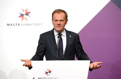 Für uns alle hat zweifellos immer noch höchste politische Priorität, unsere Beziehungen zu den Vereinigten Staaten zu schützen“, sagte Tusk am Freitag beim EU-Gipfel in Malta. Foto: AFP