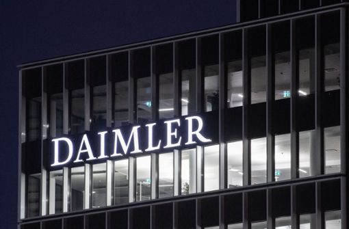 Daimler zahlt hohe Abfindungen, um Mitarbeiter zum Gehen zu bewegen. Foto: dpa/Marijan Murat