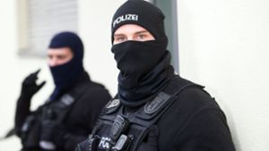 Polizei durchsucht auch Wohnungen in Stuttgart