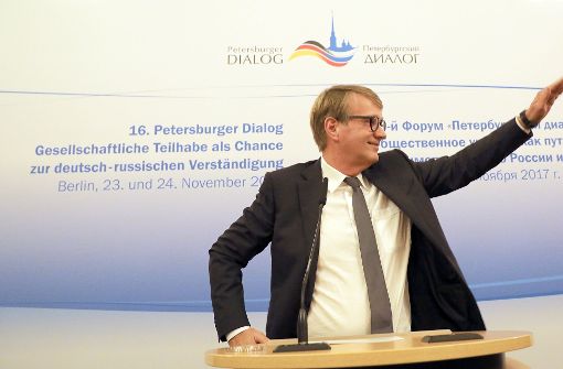 Ronald Pofalla eröffnet den Peterburger Dialog. Er warnt vor zu hohen Erwartungen an die Veranstaltung, zu groß seinen die Differenzen zwischen Deutschland und Russland. Foto: dpa