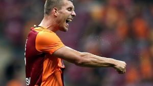 Uefa sperrt Podolski-Club Galatasaray aus