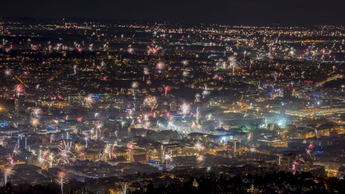 Atemberaubender Blick aufs Silvester-Feuerwerk