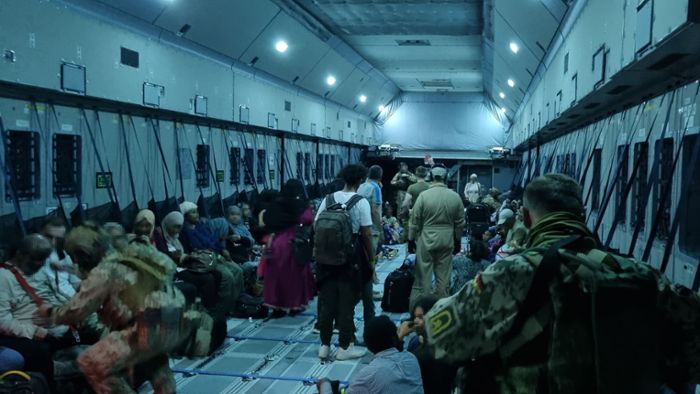 Bundeswehr fliegt weitere 120 Menschen nach Jordanien