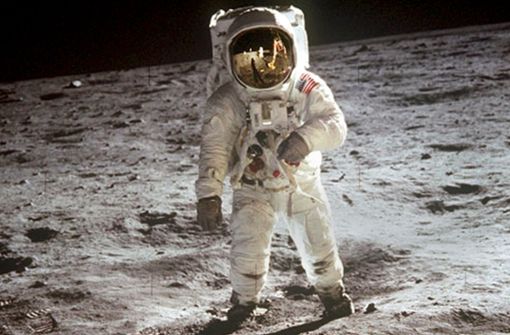 Der Amerikaner Neil Armstrong betrat 1969 als erster Mensch die Mondoberfläche. Foto: WDR