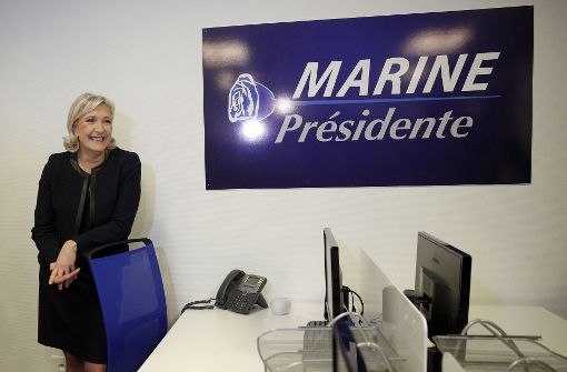 Marine Le Pen macht sich Hoffnungen, die Präsidentenwahl in Frankreich zu gewinnen. Doch sie hat Probleme, ihren Wahlkampf zu finanzieren. Foto: AP