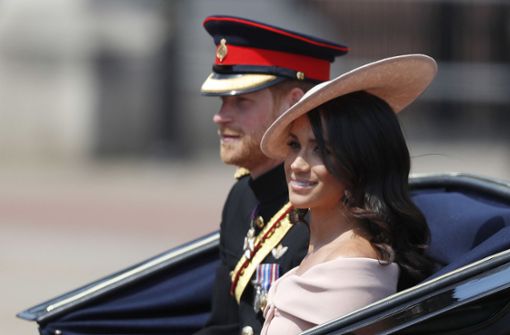 Prinz Harry und Herzogin Meghan haben ihre erste offizielle Auslandsreise geplant. Foto: AP