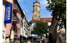 Ständig High Noon: Die Turmuhr der Stiftskirche will nicht mehr. Foto: Haar
