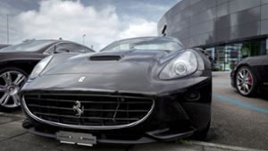 Polizei beschlagnahmt Ferrari und Porsche mit Stuttgarter Zulassung
