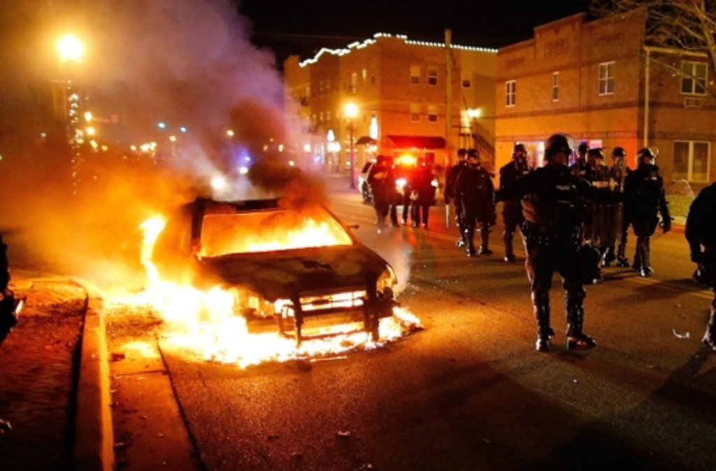 In Ferguson und anderen Teilen der USA kommt es zu schweren Krawallen nach dem Jury-Urteil.  Foto: EPA