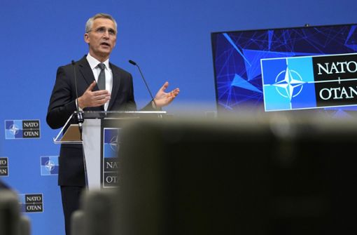 Nato-Generalsekretär Stoltenberg versichert allen Mitglieder des Bündnisses den Beistand im Falle eines Angriffes von Russland. Foto: dpa/Virginia Mayo