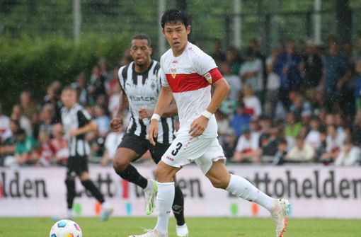 Wataru Endo bleibt Kapitän beim  VfB Stuttgart. Foto: Pressefoto Baumann/Julia Rahn