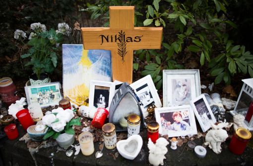 gedenken an Niklas nach der brutalen Tat in Bad Godesberg. Foto: dpa