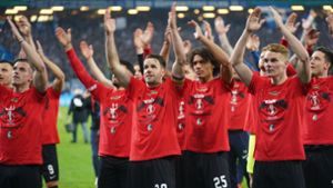 Freiburg stürmt ins Pokalfinale, Hamburg ist raus