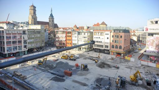Bauarbeiten auf dem Stuttgarter Marktplatz – diese sind inzwischen abgeschlossen. Unter dem Platz befindet sich ein Luftschutzbunker. Foto: Lichtgut/Max Kovalenko