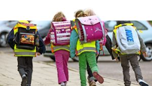 Bis zu 40 Minuten brauchen die Kinder in Mönchfeld für ihren Schulweg. Foto: dpa-Zentralbild
