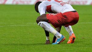 Enttäuschung bei Antonio Rüdiger nach dem Abpfiff: Der VfB Stuttgart hat in Bremen 0:2 verloren. Foto: dpa