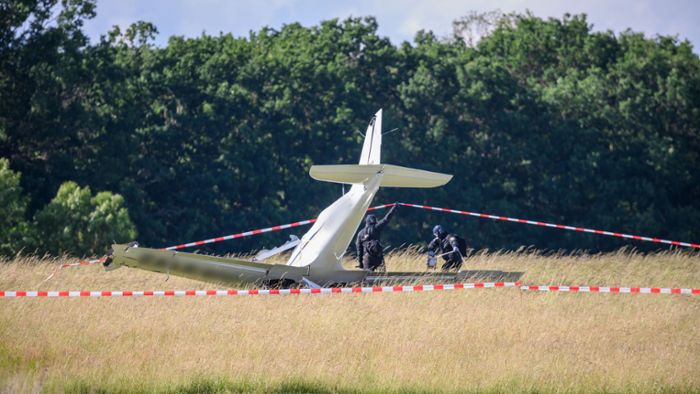 Ultraleichtflugzeug stürzt ab – Fluglehrer stirbt