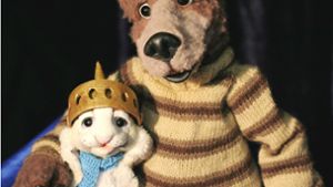 Der kleine Hase und der Holunderbär kommen nach Korb. Foto: Fex Figurentheater