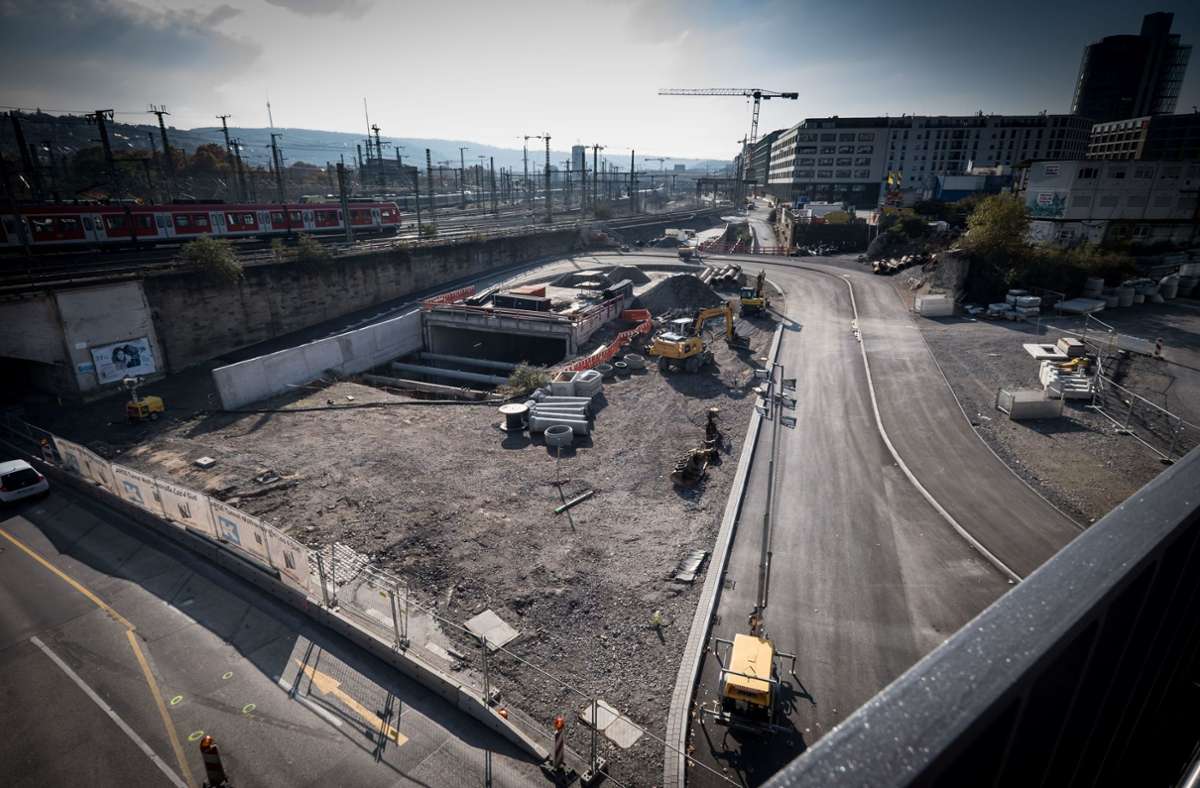 Die Umleitung führt über den bereits fertigen neuen S-Bahn-Tunnel. Foto: Lichtgut/Achim Zweygarth