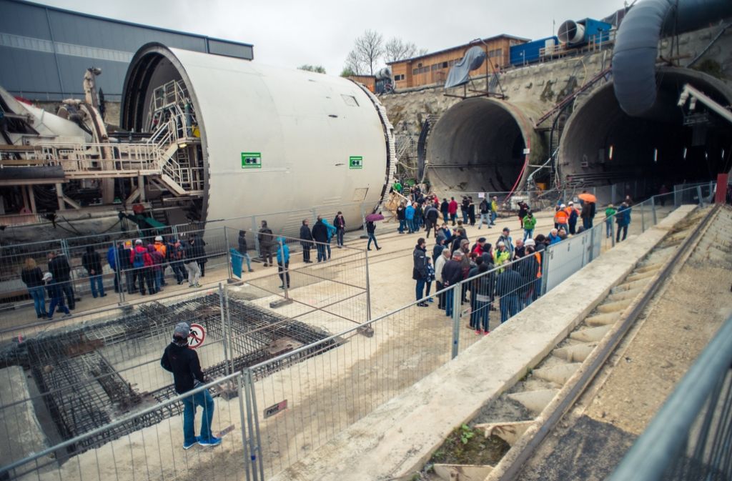 Vor allem die große Tunnelbohrmaschine hat die Besucher der Filder-Tunnel-Baustelle fasziniert.