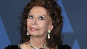Bei Sturz die Hüfte gebrochen: So geht es Sophia Loren