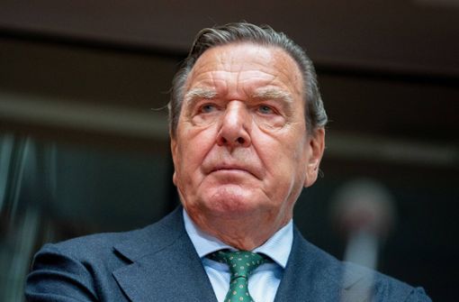 Altkanzler Gerhard Schröder hat sich zum Ukraine-Krieg geäußert. (Symbolbild) Foto: dpa/Kay Nietfeld