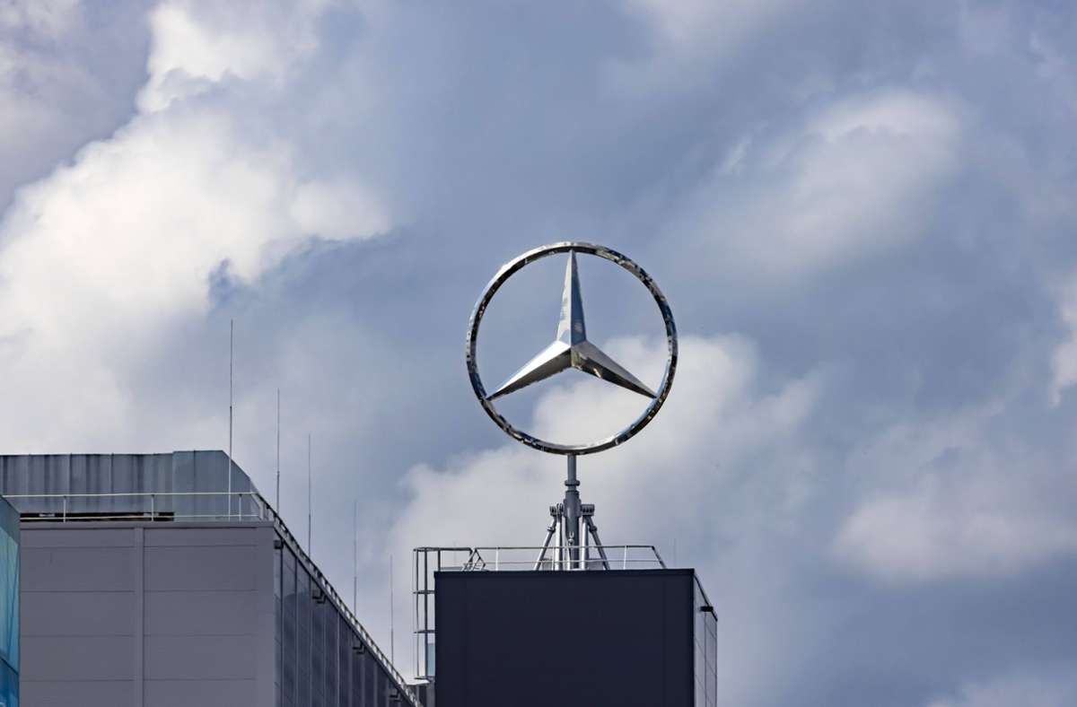 Mercedes-Stern in Stuttgart-Möhringen