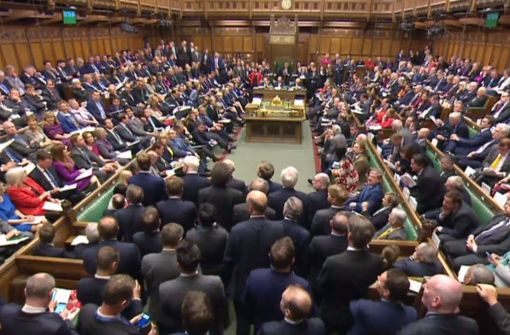 Die Abgeordneten des Unterhauses haben am Mittwoch in London mit großer Mehrheit dem Antrag von Premierministerin Theresa May zugestimmt. Foto: PRU