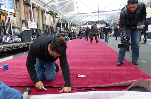 Bei Preisverleihungen wird Stars traditionell ein roter Teppich bereitet.  Foto: dpa