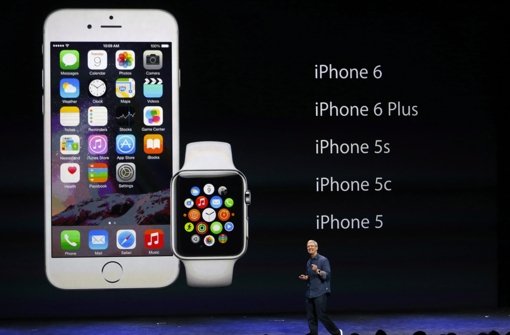 Apple geht in die Großoffensive. Auf der Keynote in Cupertino stellte der Konzern das iPhone 6, das iPhone 6 Plus und die Apple Watch vor. Foto: dpa