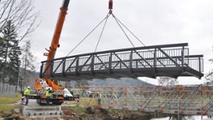 Dumm gelaufen – Neuer Brücke fehlen 14,5 Zentimeter